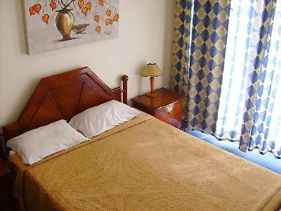 Residencial Joao Xxi 3*