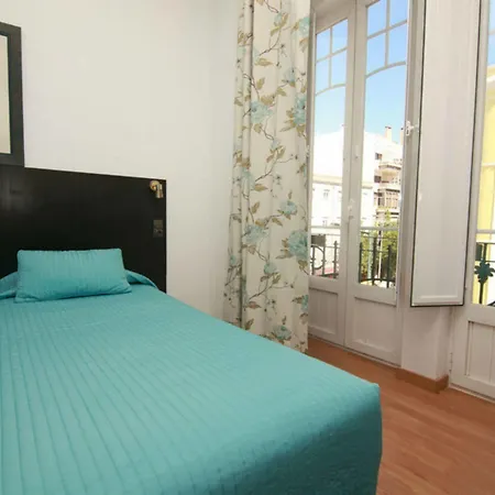 Residencial Joao Xxi Pensjonat 3*