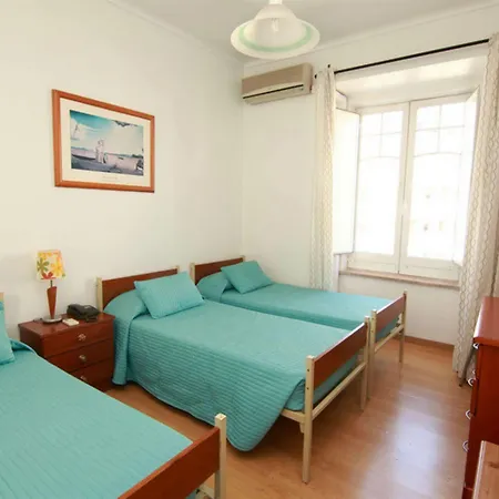 Residencial Joao Xxi 3* Lizbona