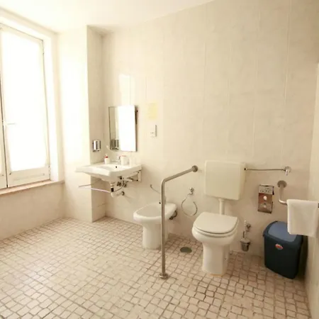 Guest house Residencial Joao Xxi 3*