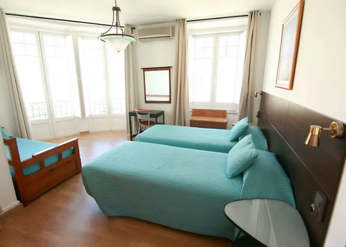 Residencial Joao Xxi 3*