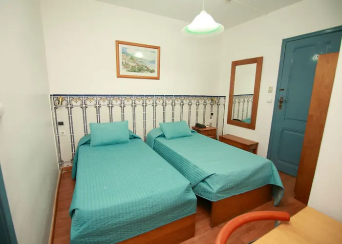 Residencial Joao Xxi 招待所 3*