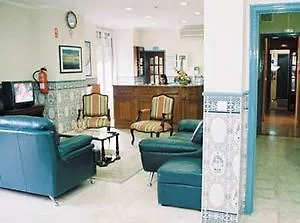 Residencial Joao Xxi 3*